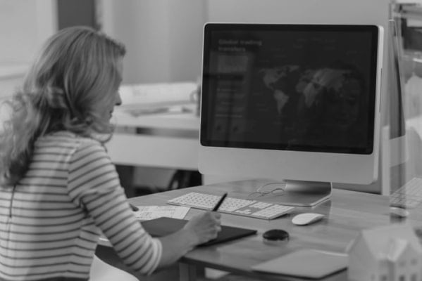 Dealer-Management-Systems-min-transportation